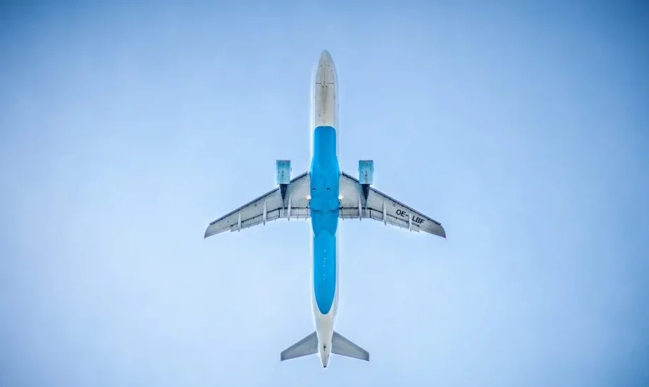 que significa sonar con aviones que se caen