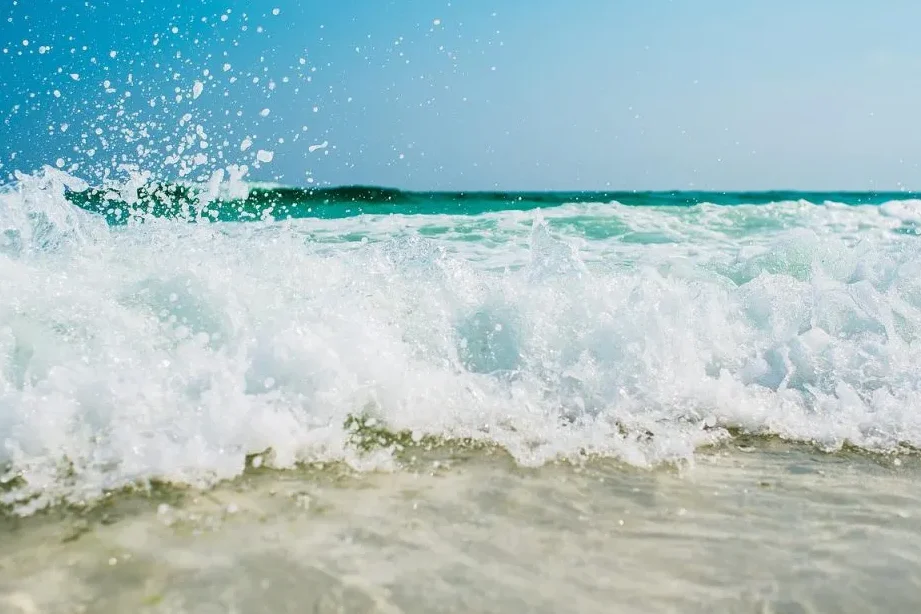 que significa sonar con el mar azul turquesa