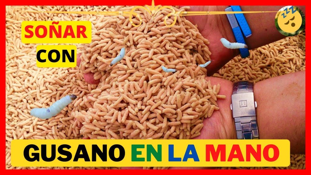 sonar con gusanos en la mano izquierda 1