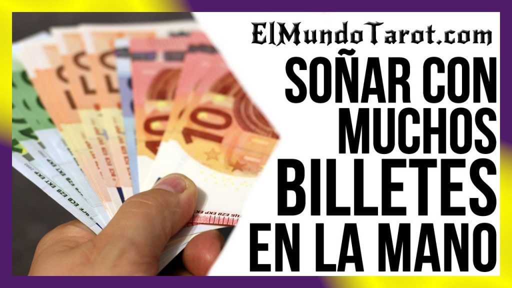 sonar con muchos billetes en la mano