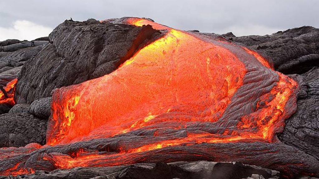 que significa sonar con lava